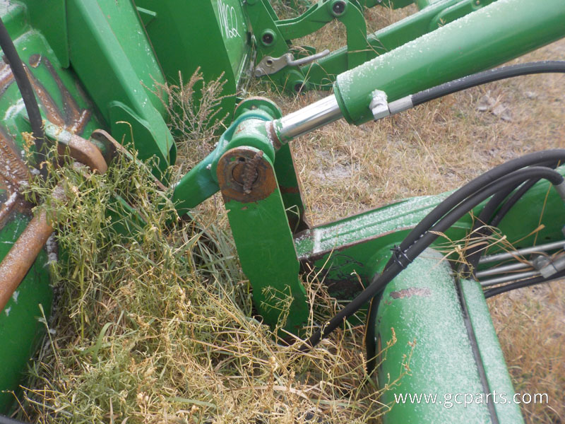 741 LOADER 8FT W/ GRAPPLE